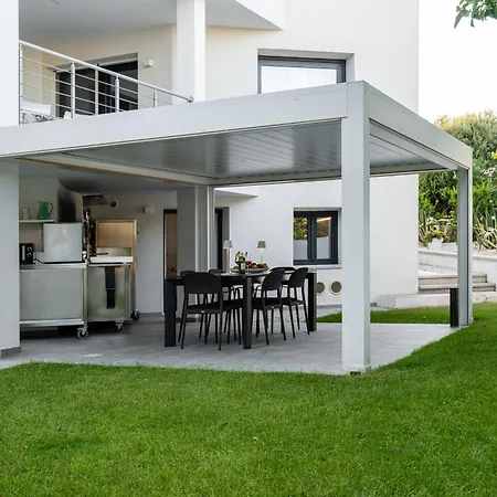 Wlofts 11, 12 & 14 By Klodge דירה אולביה